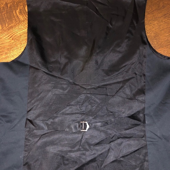 Express Vest - Picture 4 of 4